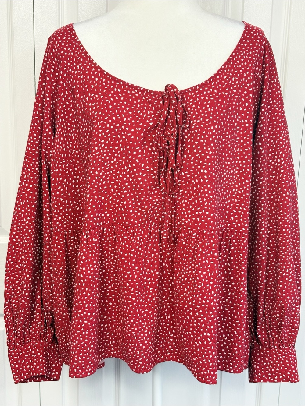 Ava & Viv Red Dot Boho Scoop Neck Tie Front Long Sleeve Babydoll Blouse 2X